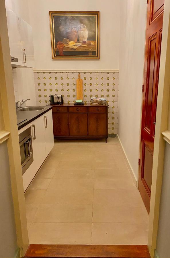 The Royal Suite II - R.Q.C. กรุงเฮก ภายนอก รูปภาพ